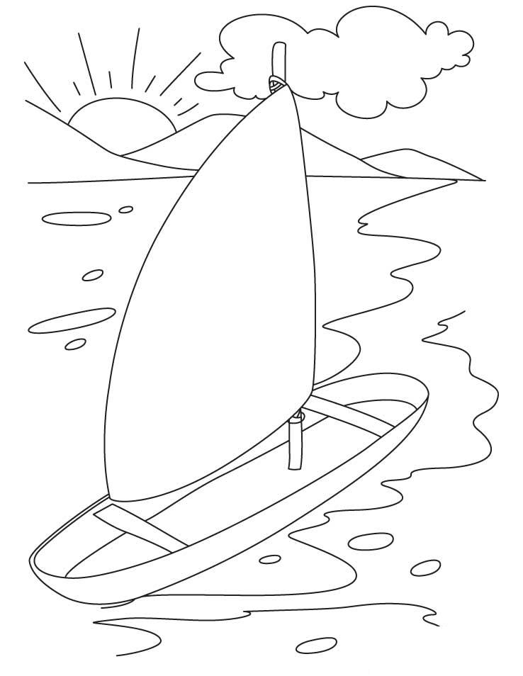 Раскраска для мальчиков: лодка с парусом на фоне моря, гор и облаков (лодки, море, восход, закат, облака)